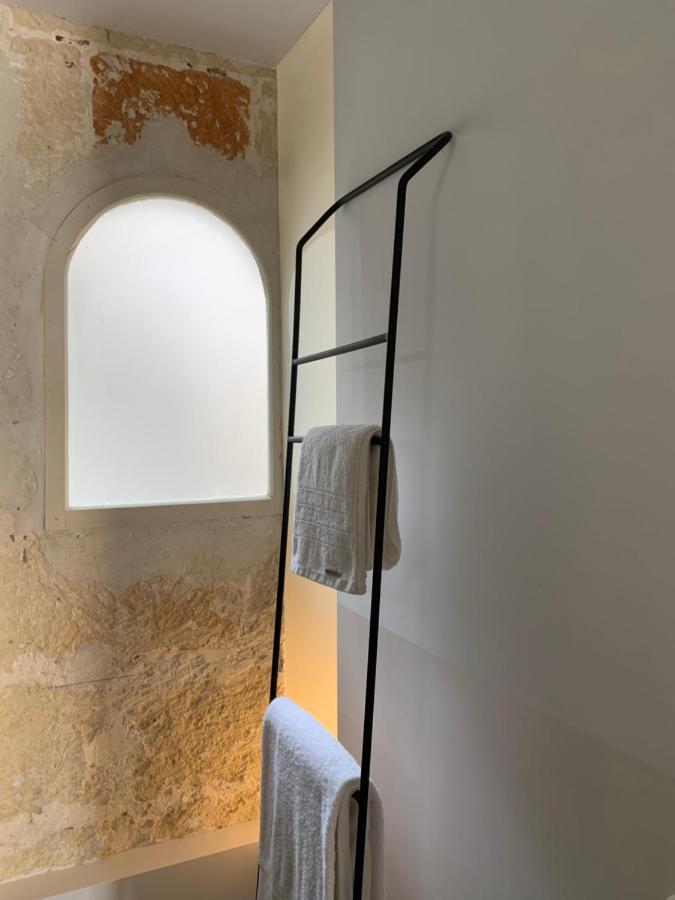 Fragile Hotel Ciutadella  Eksteriør billede