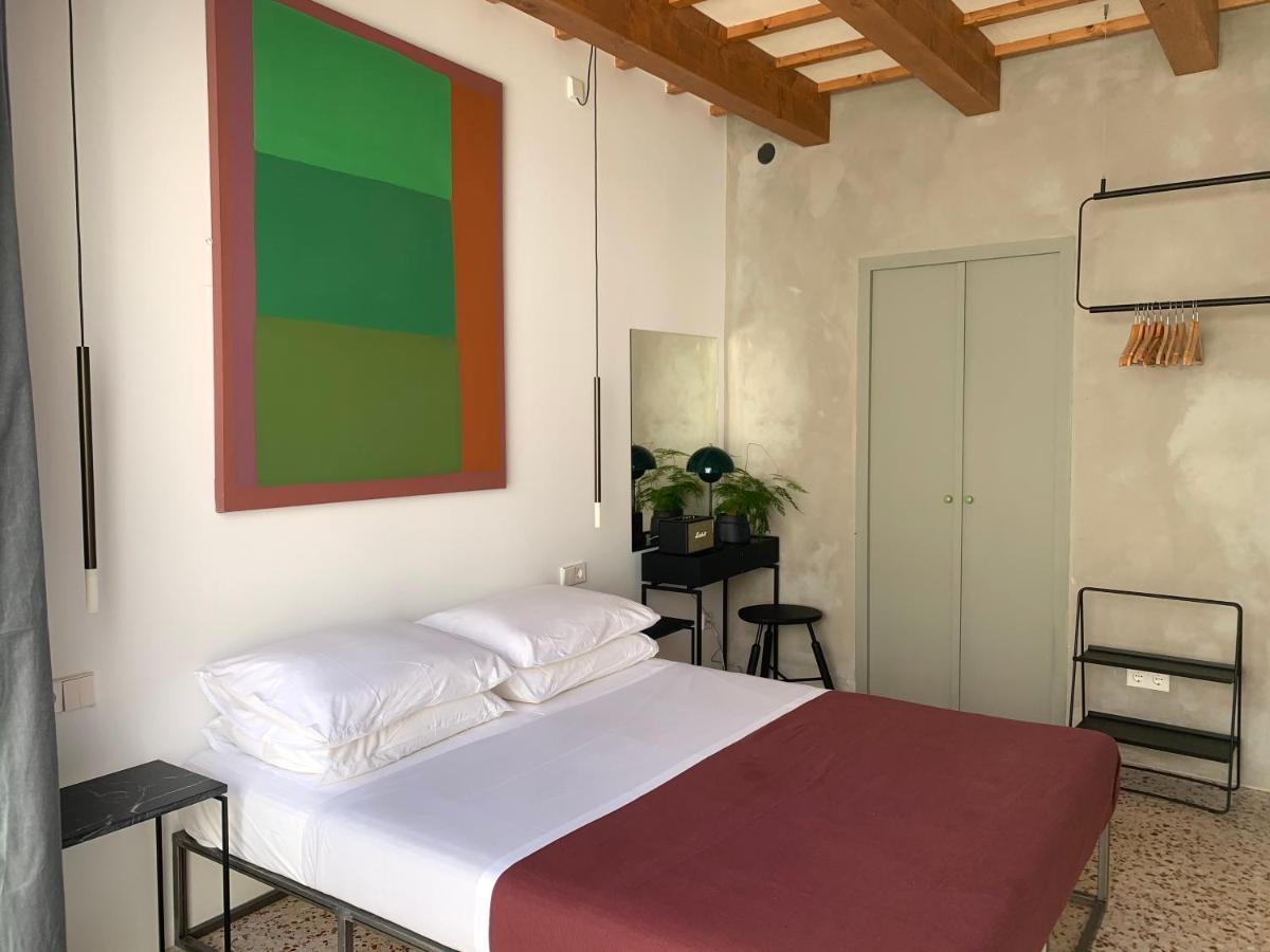 Fragile Hotel Ciutadella  Eksteriør billede