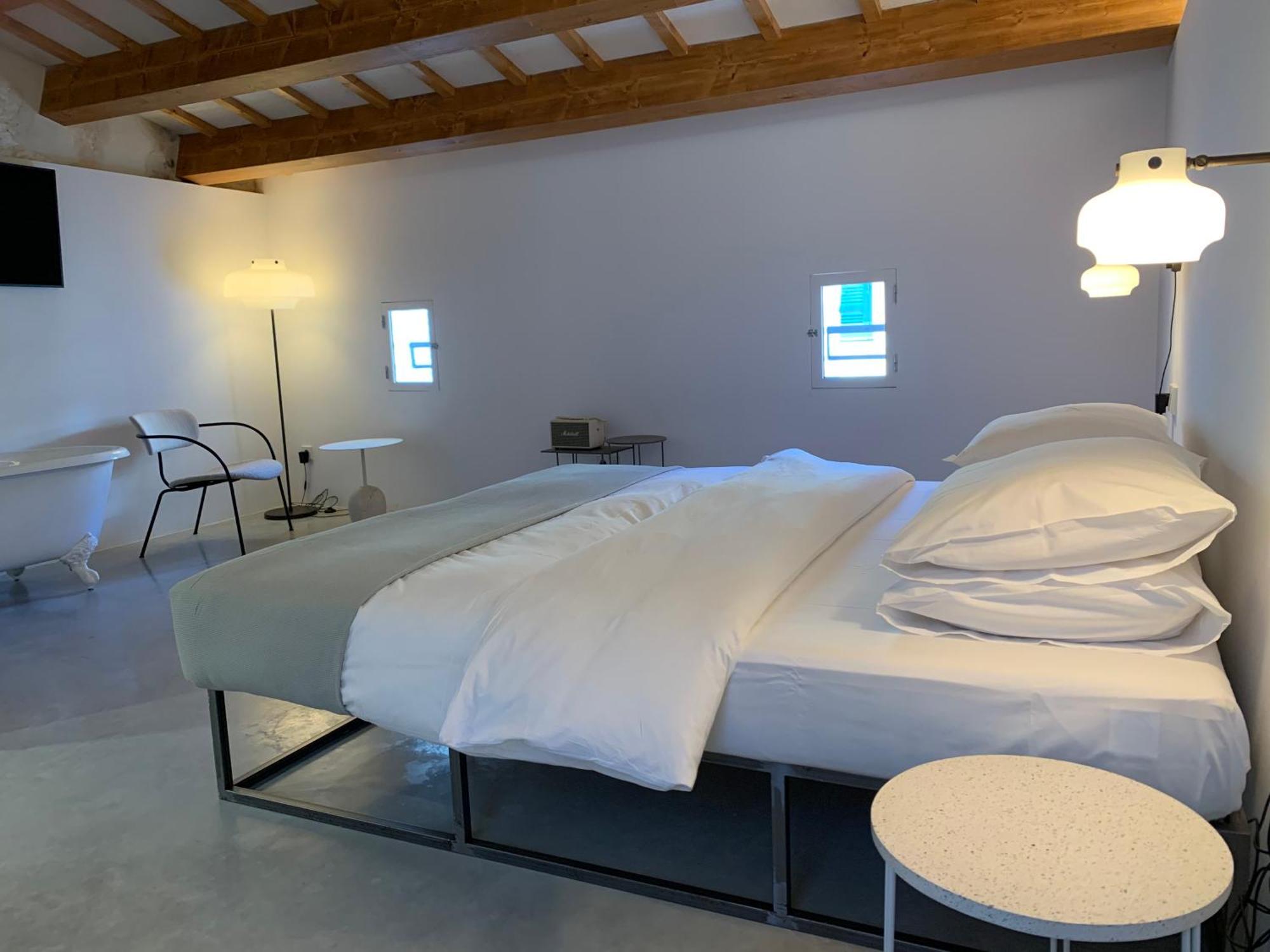Fragile Hotel Ciutadella  Eksteriør billede