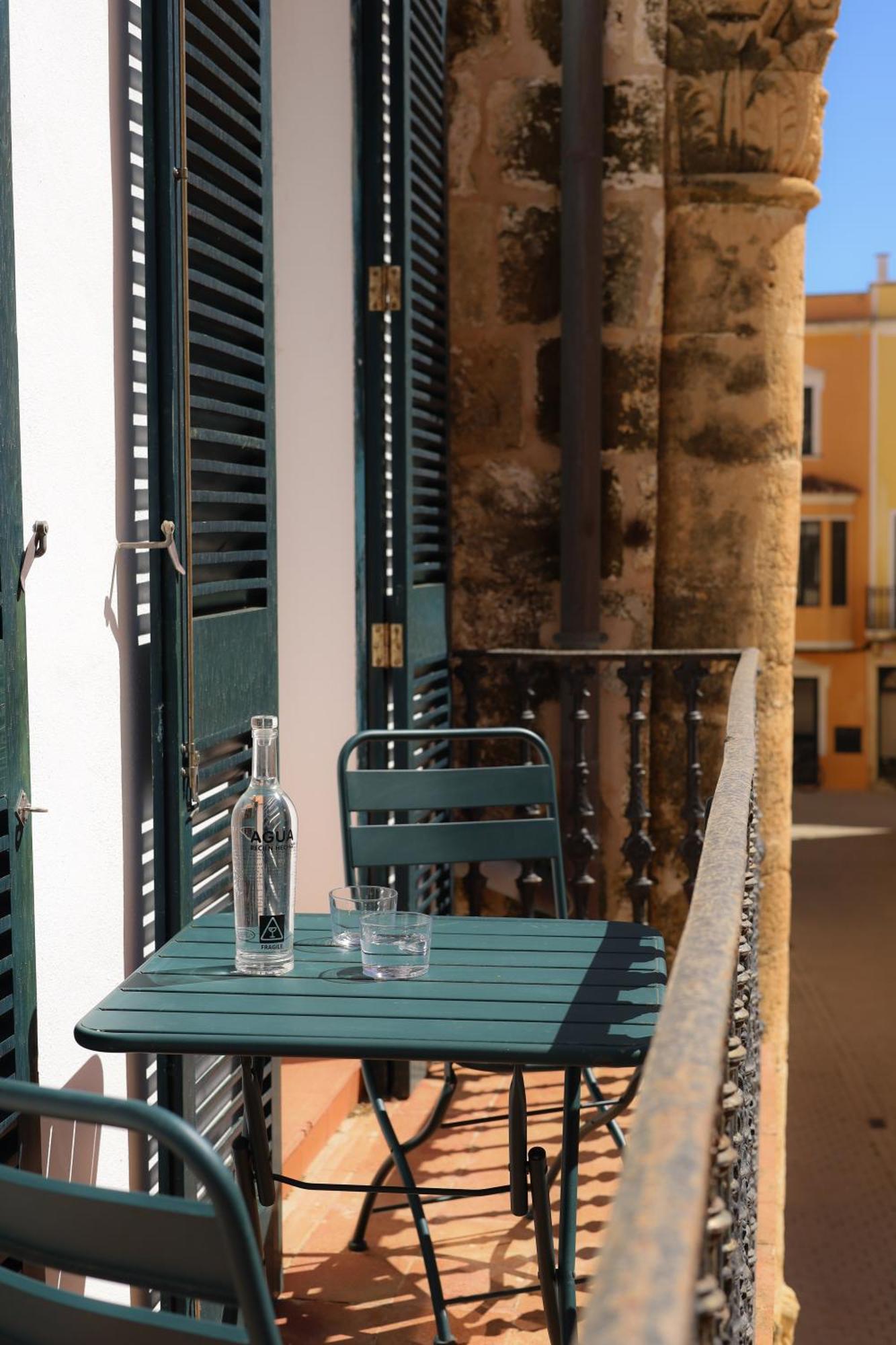 Fragile Hotel Ciutadella  Eksteriør billede